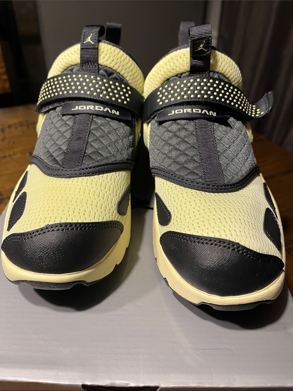 Jordan Women Green and Black Slip-On Sneakers with Hook Strap